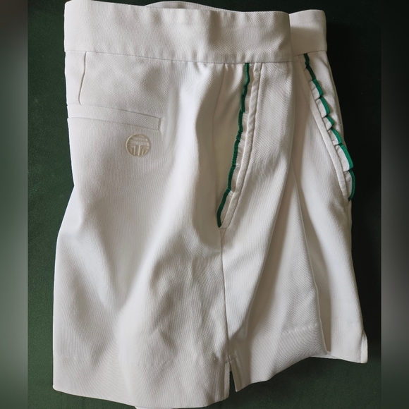 Tory Burch | Shorts | Tory Burch Tech Twill Ruffle Shorts Size M8 ...